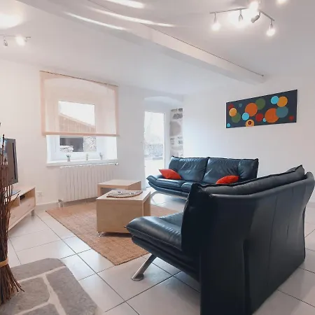 Βίλα Maison Saint-Julien-D'Ance, 5 Pieces, 8 Personnes - Fr-1-582-327