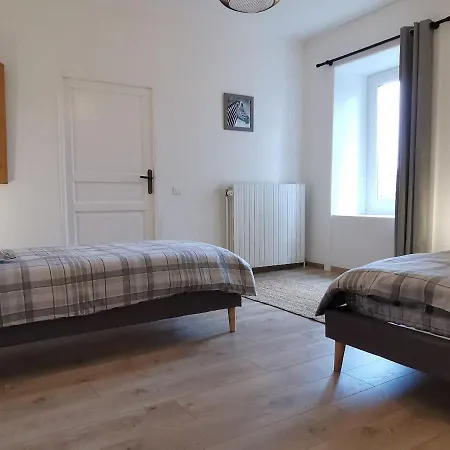 Βίλα Maison Saint-Julien-D'Ance, 5 Pieces, 8 Personnes - Fr-1-582-327